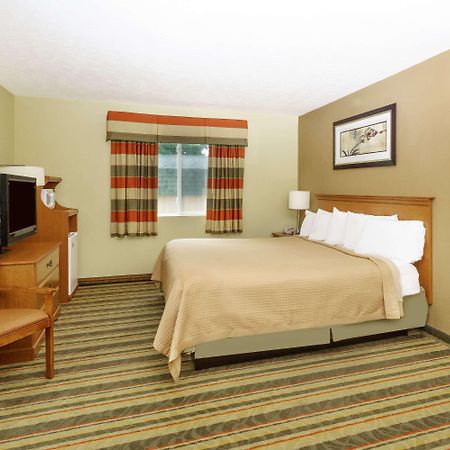 Econo Lodge Inn & Suites Yankton Exterior foto